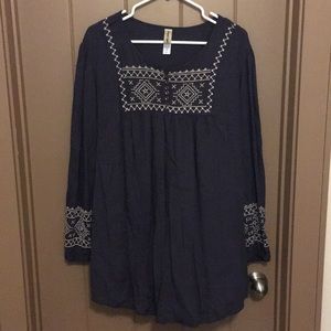 beautiful embroidered blouse/tunic